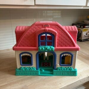 Fisher-Price little people fold out doll toy house
